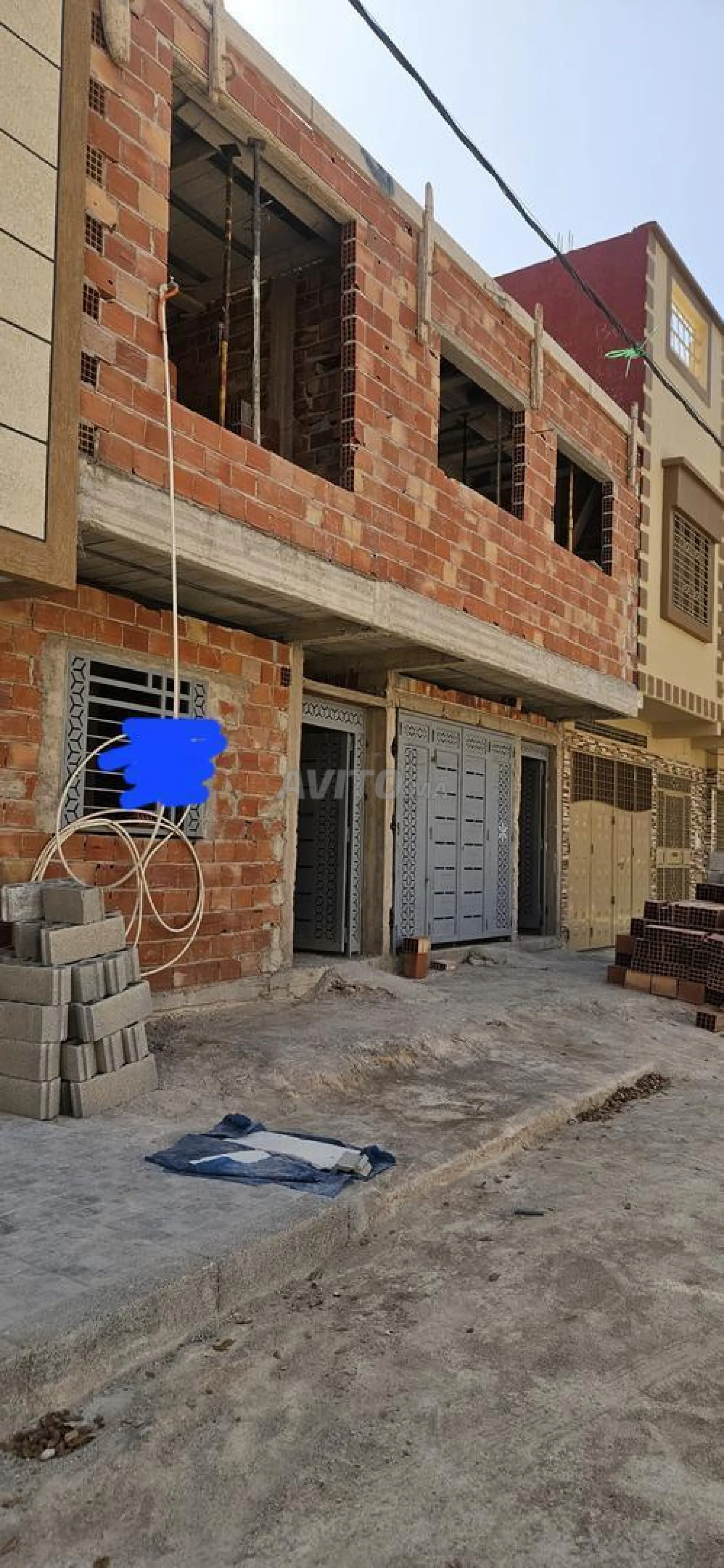 شقة قيد الإنجاز، المرحلة الأولى، وجدة