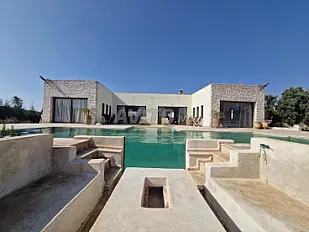 فيلا ساحرة جداً مع مسبح خاص