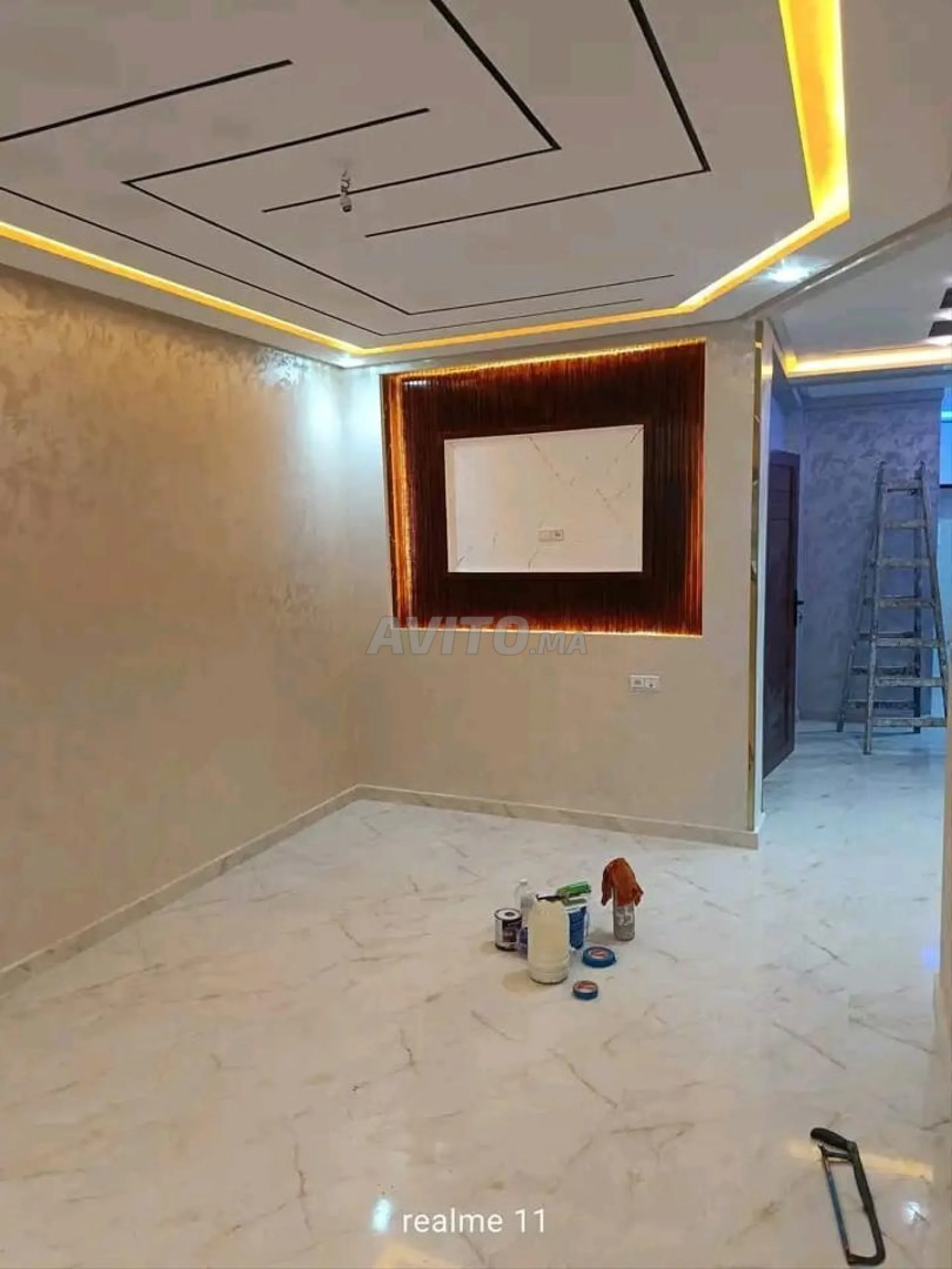 منزل بدرج 3 غرف نوم بمالك الشيخ