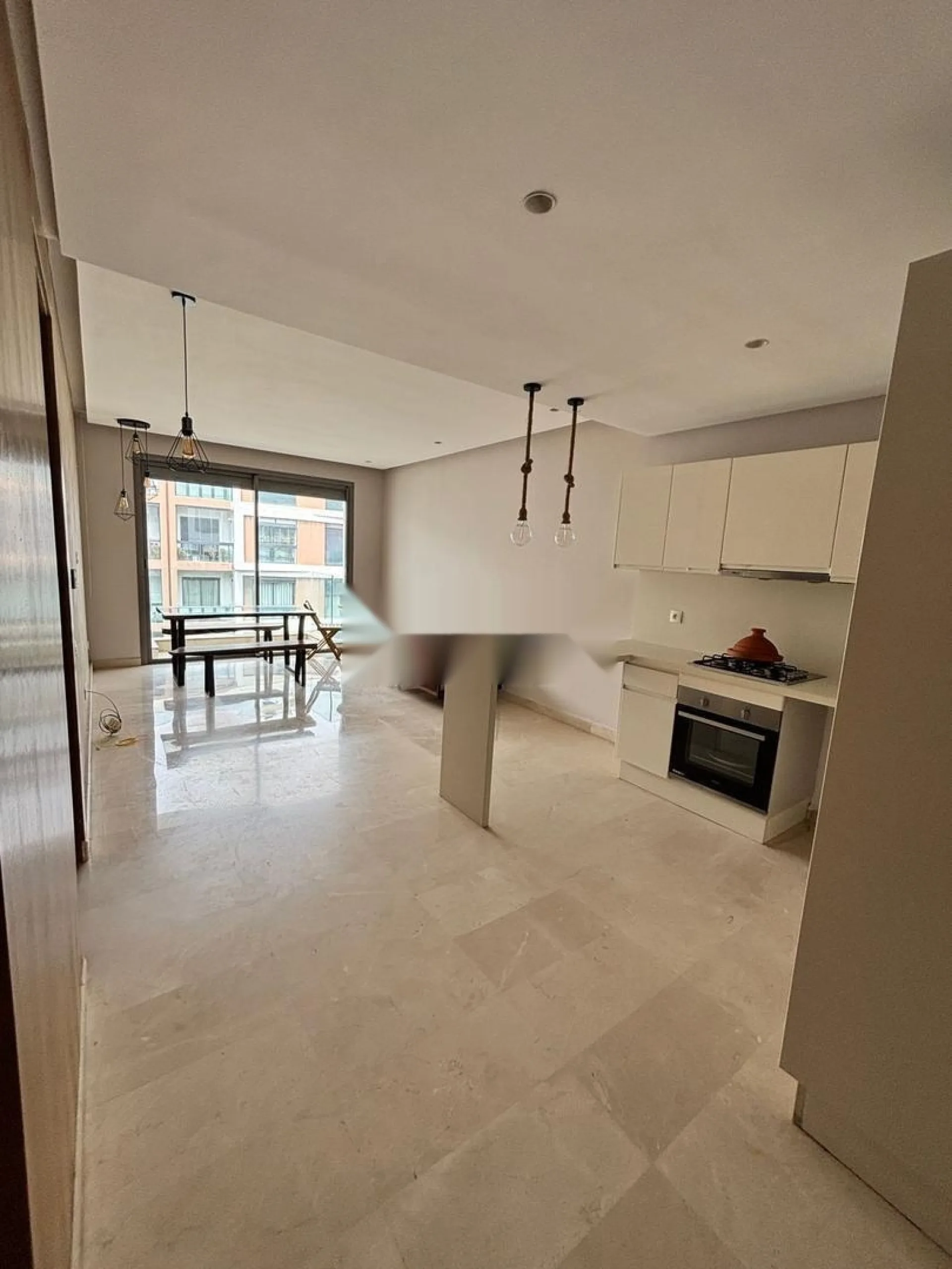 Appartement à louer à Oulfa vide