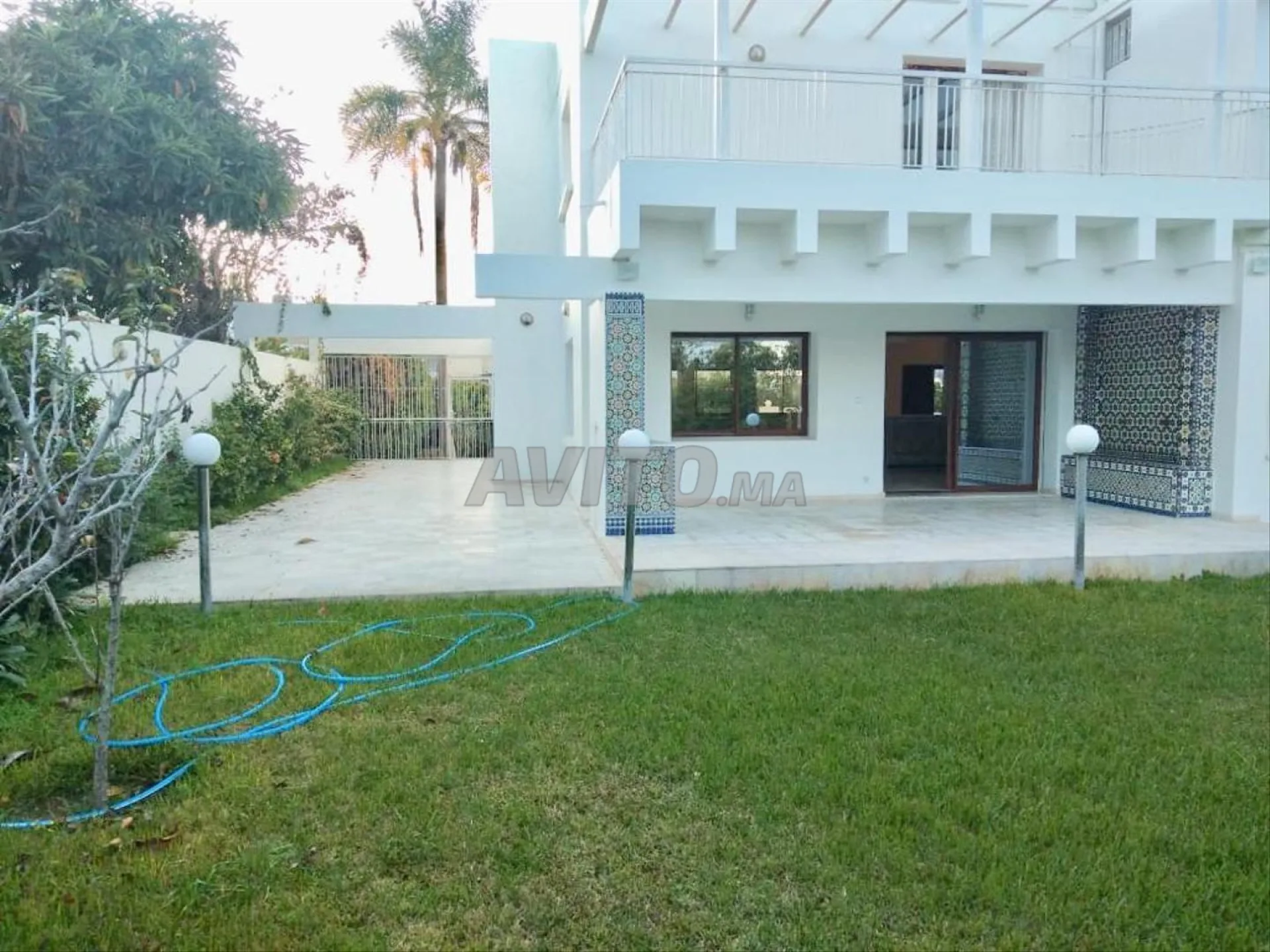 Villa habitation\commerciale à L'OLM\pinéde