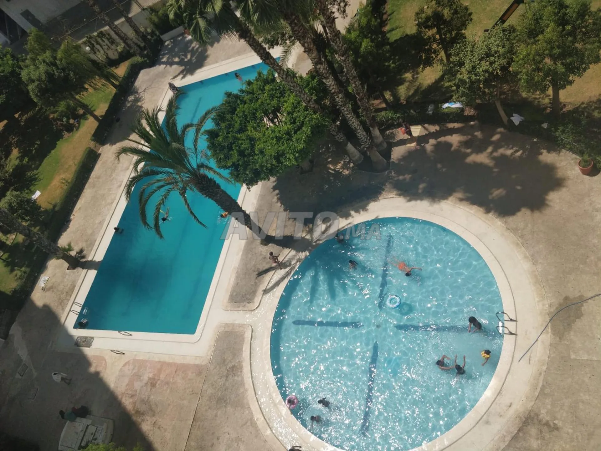 Appartement meublé avec piscine sur la côte