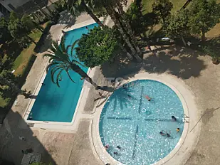 Appartement meublé avec piscine sur la côte