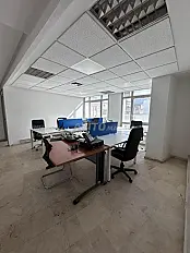 Plateau bureau à louer - 240m² - Bd Zerktouni