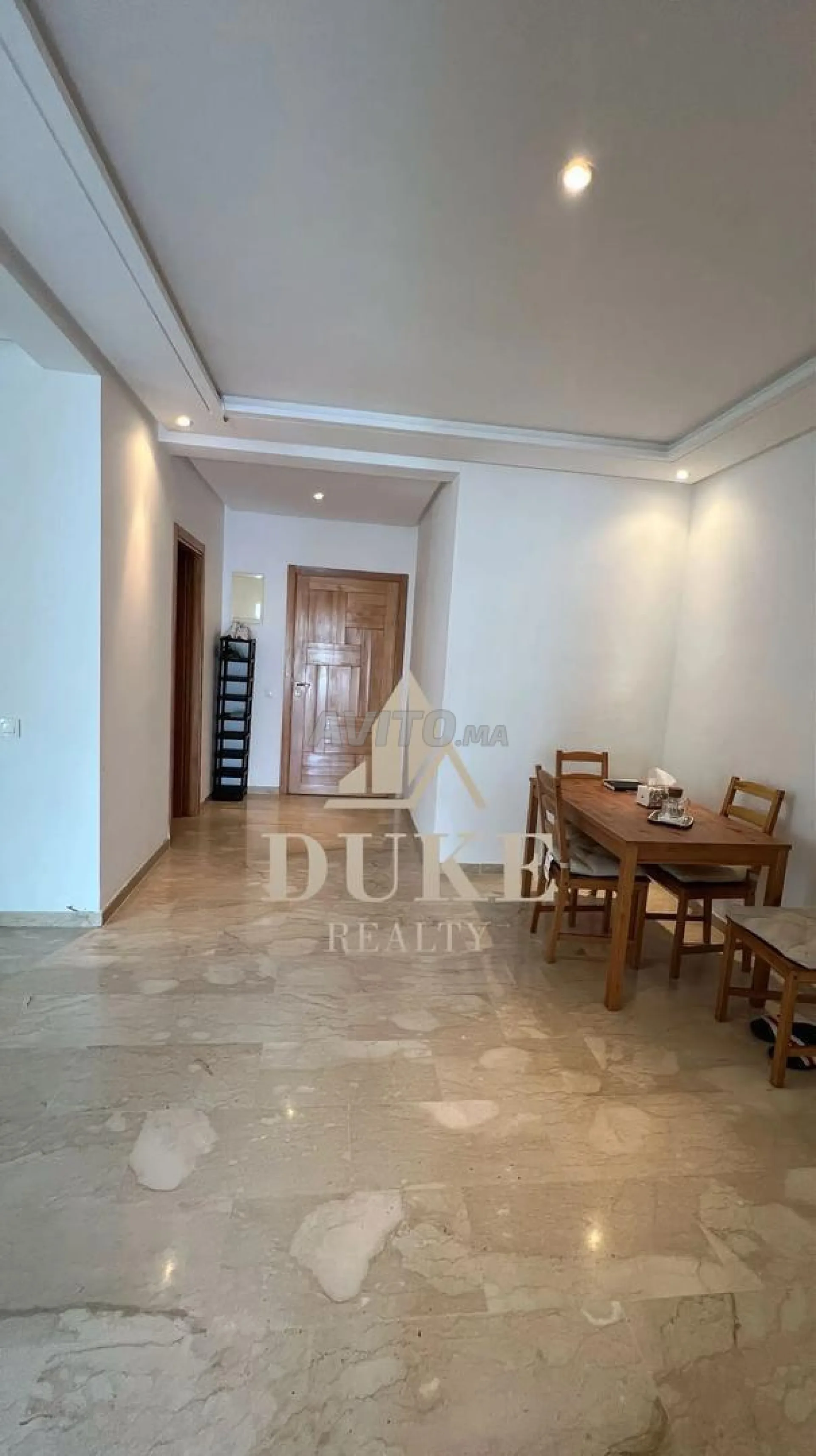 Appartement semi-meublé à louer Wifak, Témara