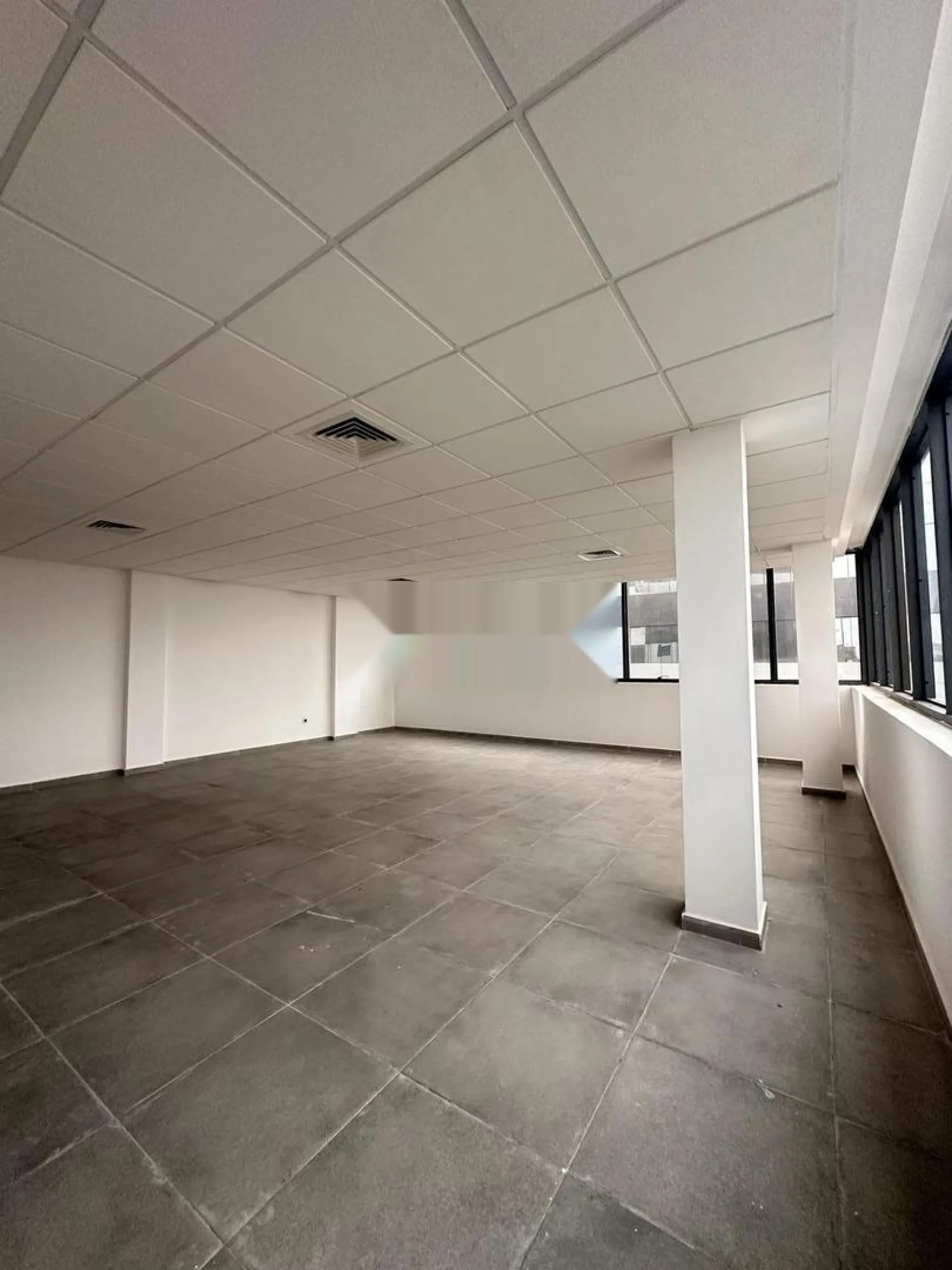 Plateaux Bureaux 72m Pour Médecin