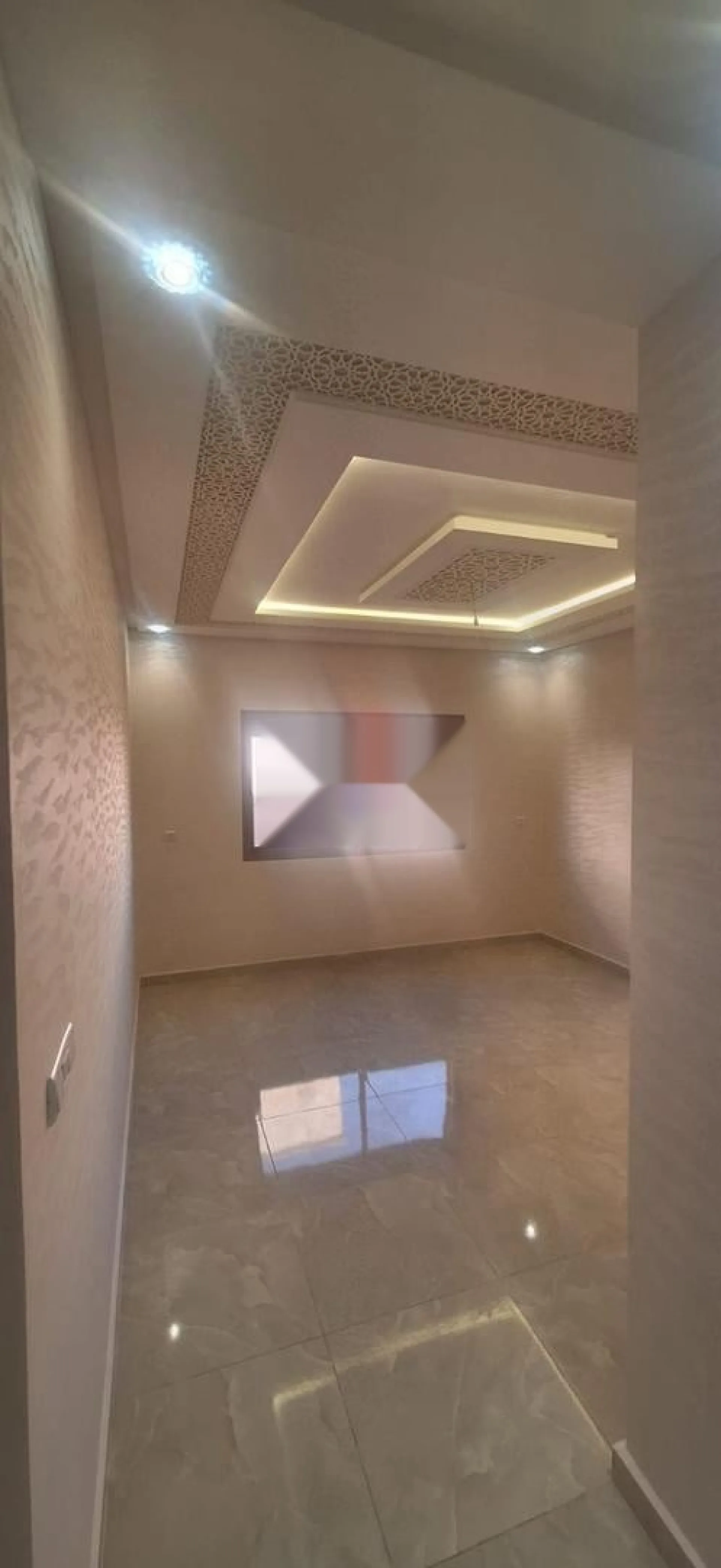 شقة R 2. درج خاص