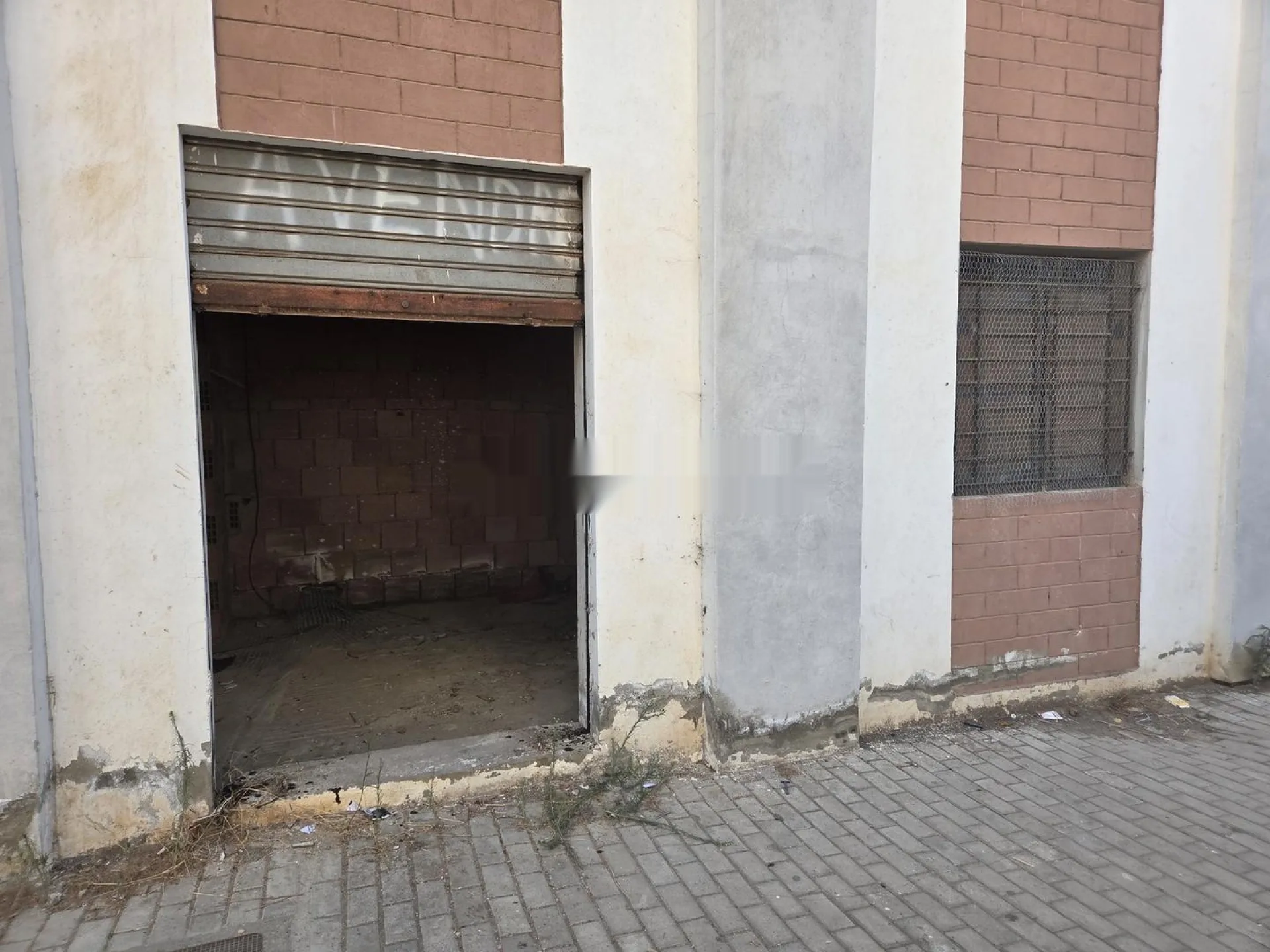 Magasin commercial à vendre