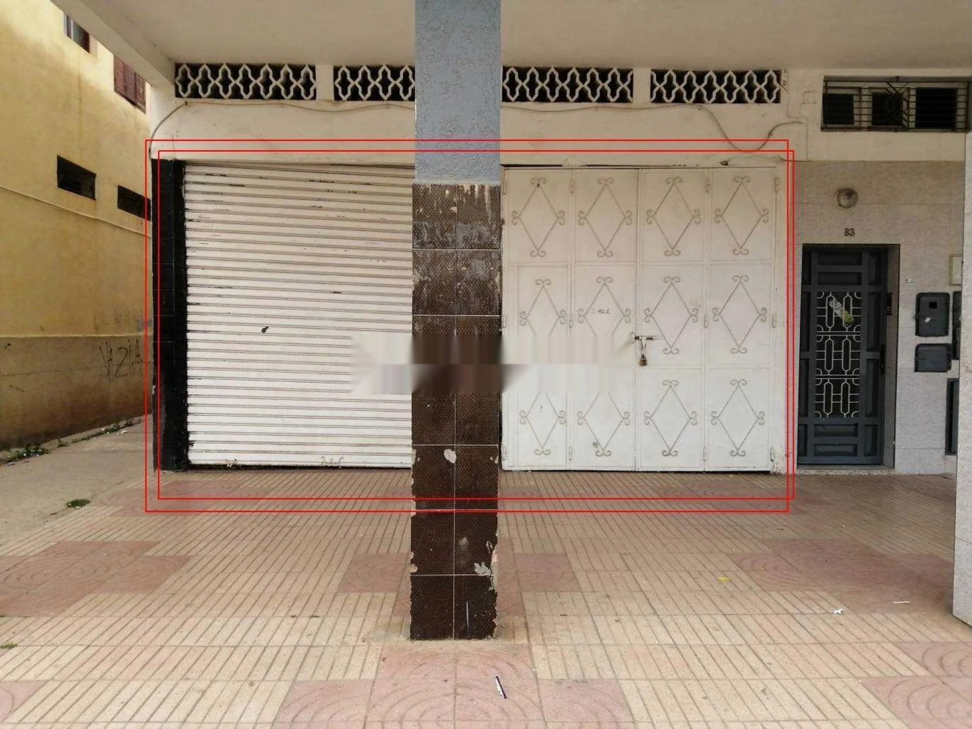 Magasin commercial à vendre 64m