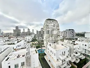 Exclusivité - Duplex moderne meublé dernier étage