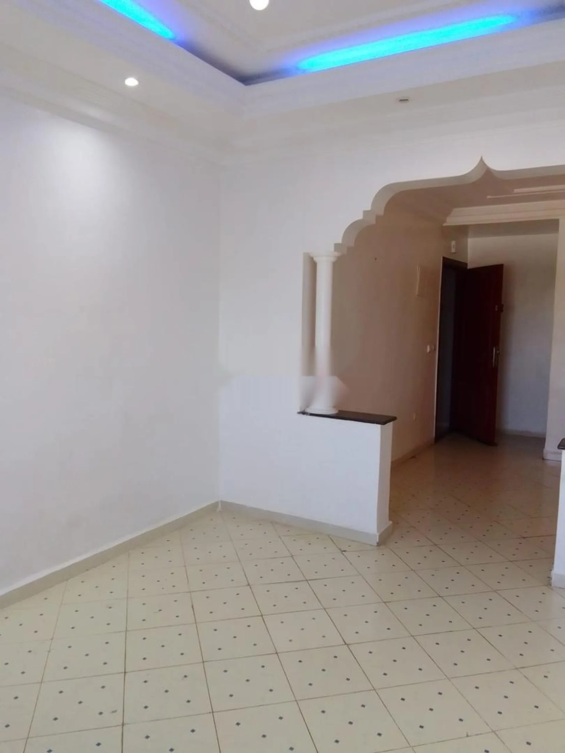 شقة للإيجار في عين السبع للطالبات
