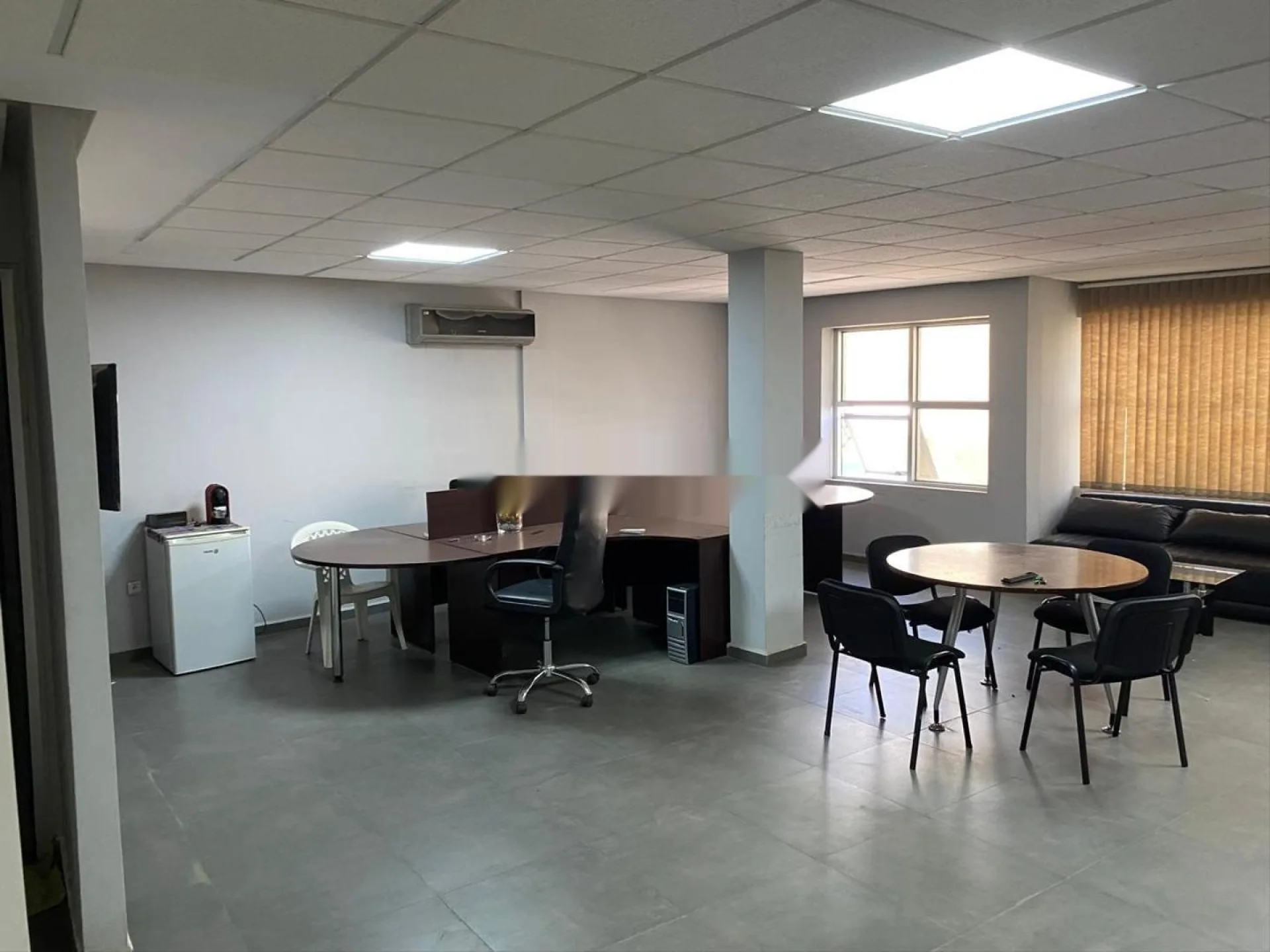 Bureau complet à louer