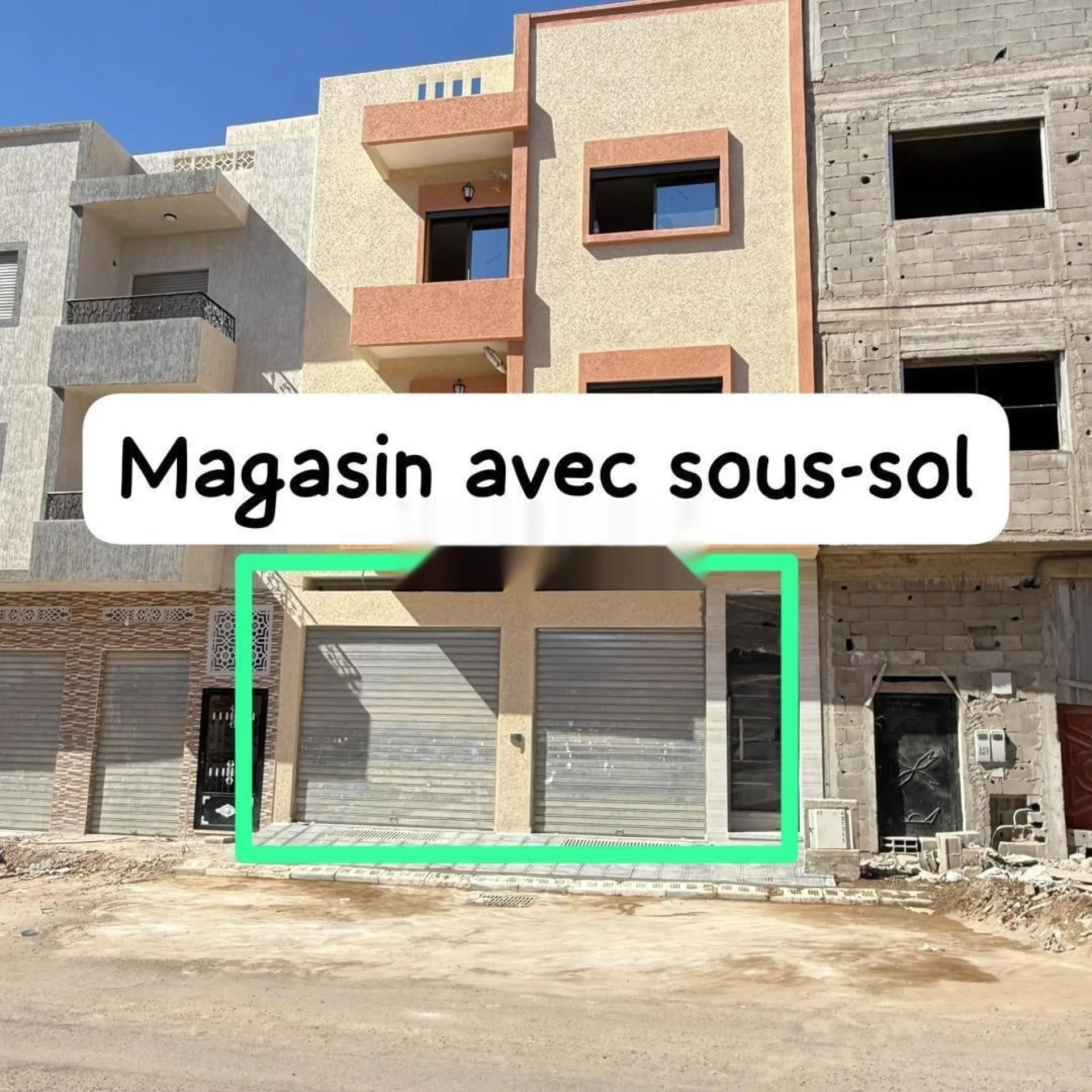 Magasin avec sous-sol