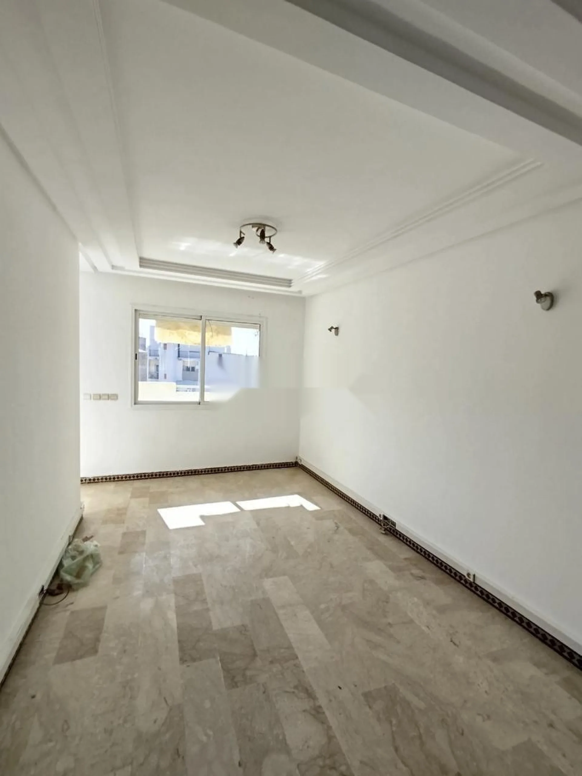 Joli Bureau Prfs 72m2 Quartier BADER