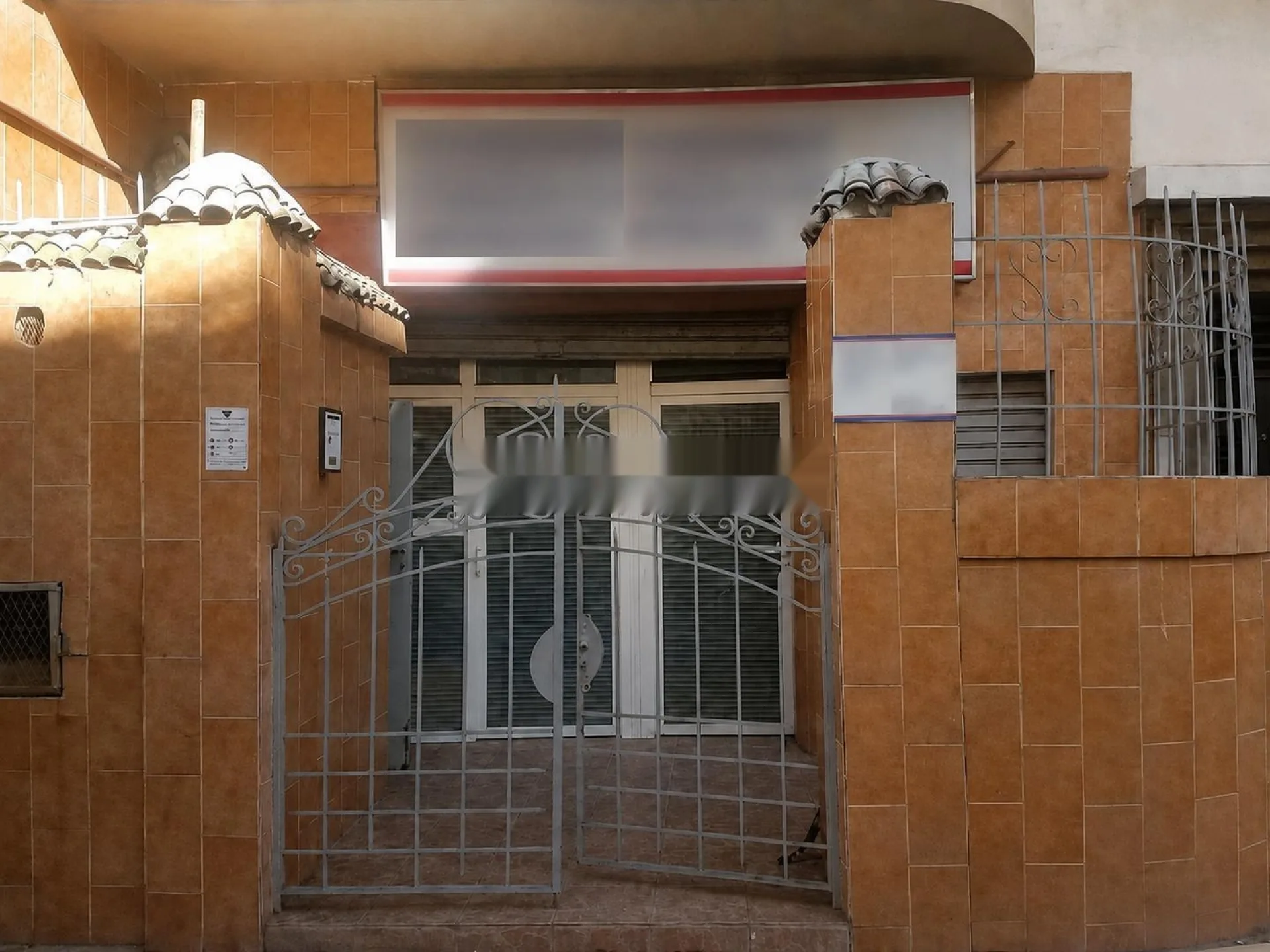 À vendre d'un local commercial (Saroute) de 40 m2