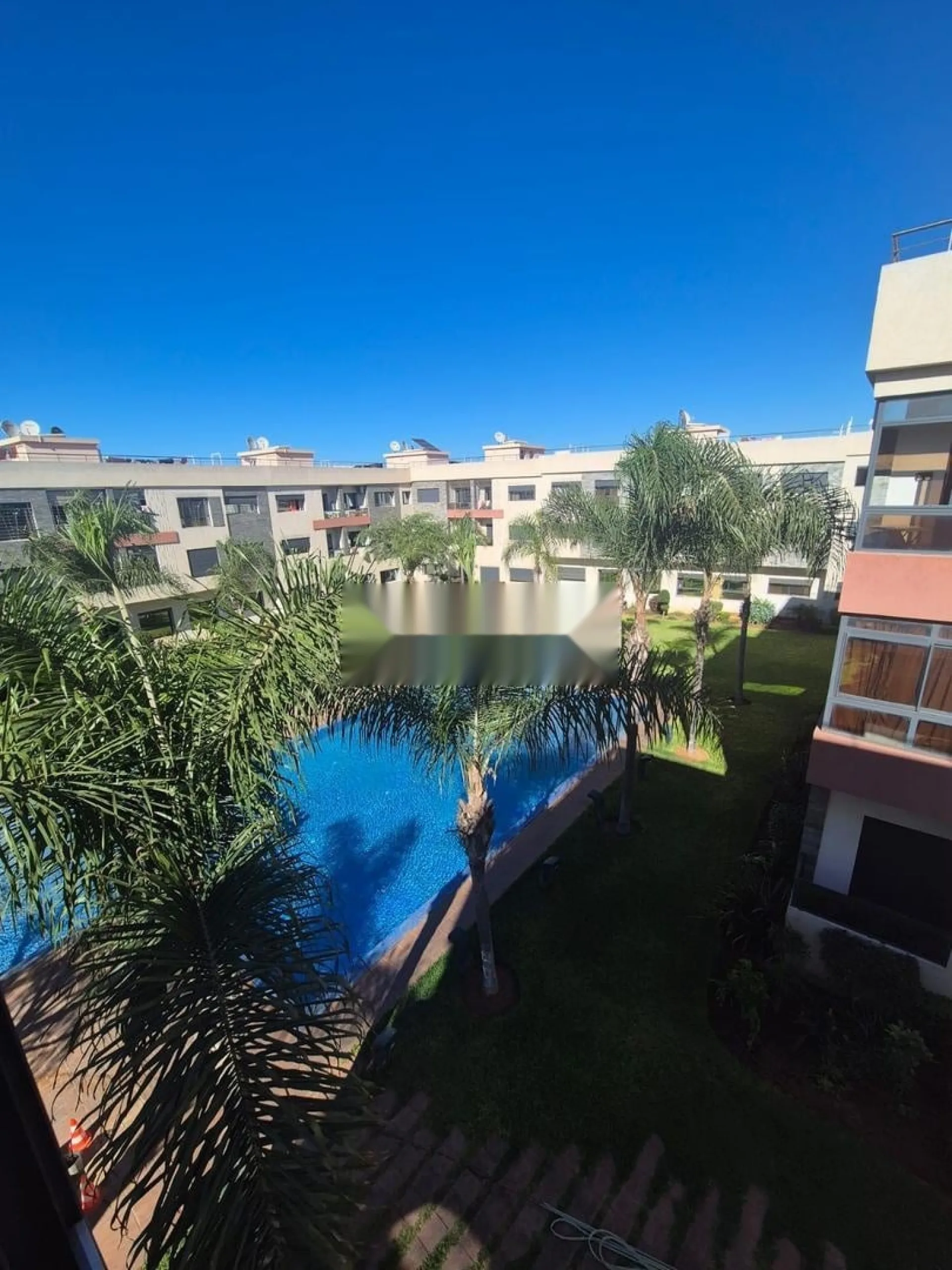 Appartement à louer avec piscine