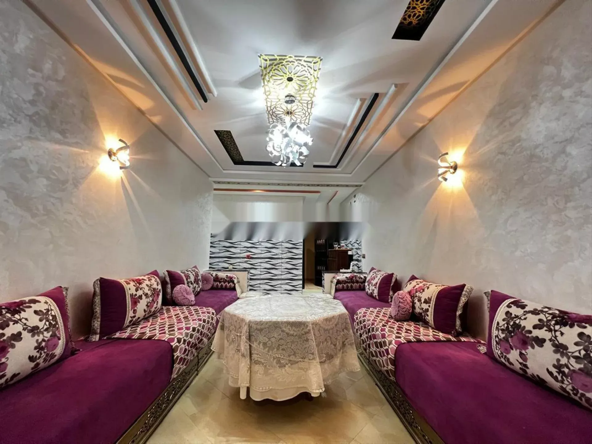 Appartement par jours au Complexe al Moustakbal