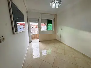 شقة بحالة جيدة جداً بسعر قابل للتفاوض