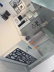 صالون حلاقة وتجميل