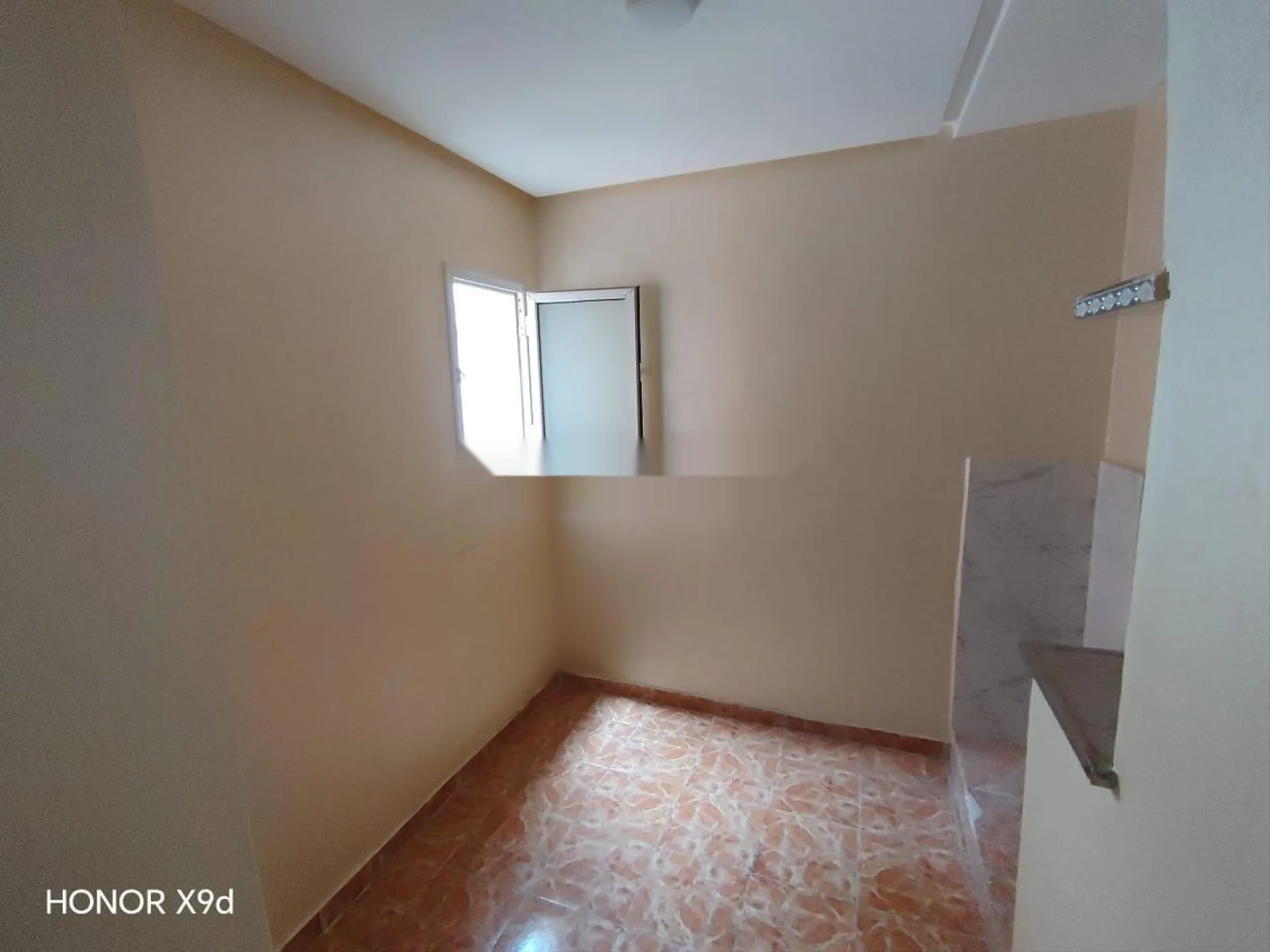 UNE CHAMBRE INDÉPENDANTE BERNOUSSI 900 DH