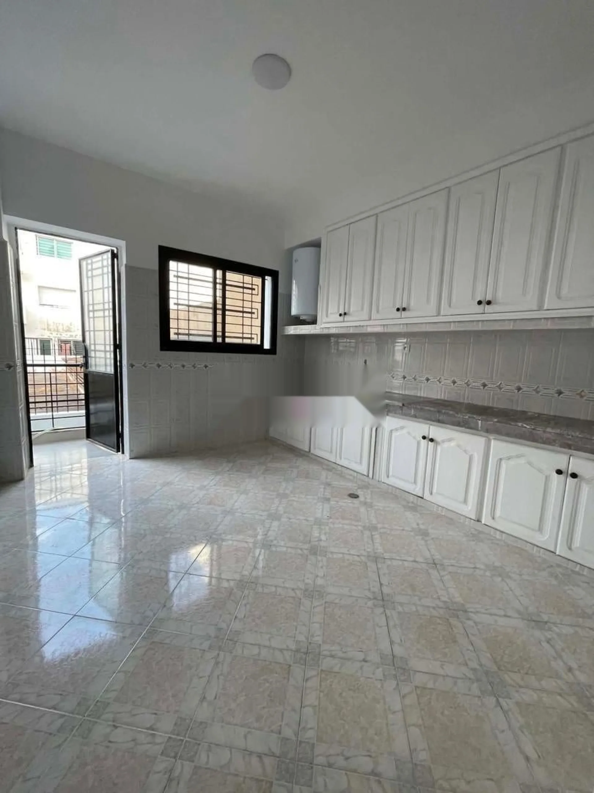 Appartement à louer 70 m² à Temara