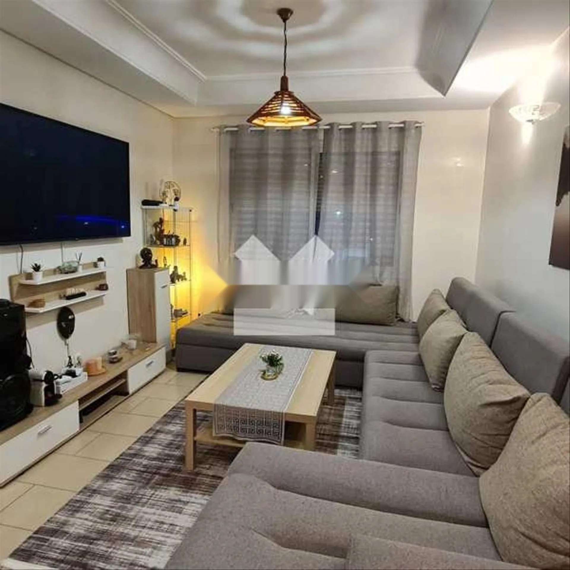 181064 - شقة للإيجار بسعر 7500 درهم في لا جيروند