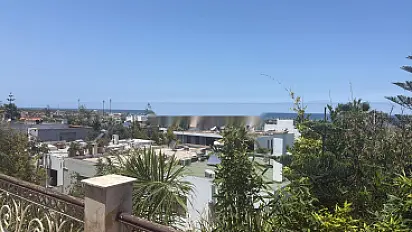 Villa d'Exception avec Vue Panoramique sur l'Océan