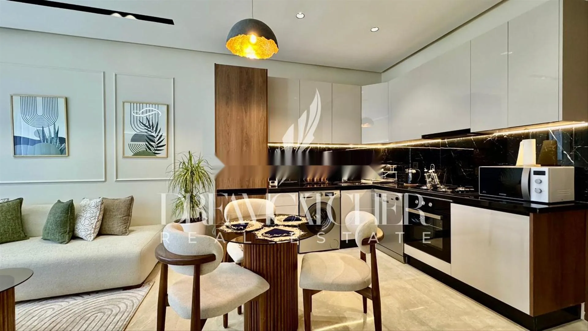 Studio 65m BD Taddart Jenane Californie