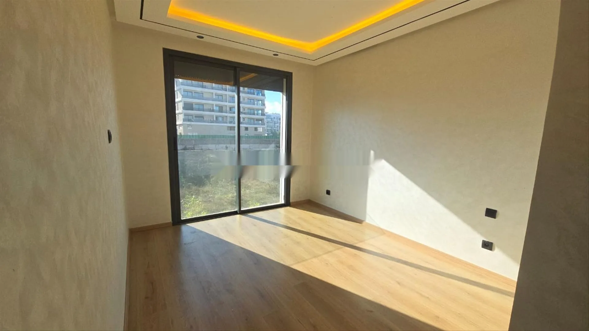 Bel appartement 85m² à louer à Californie