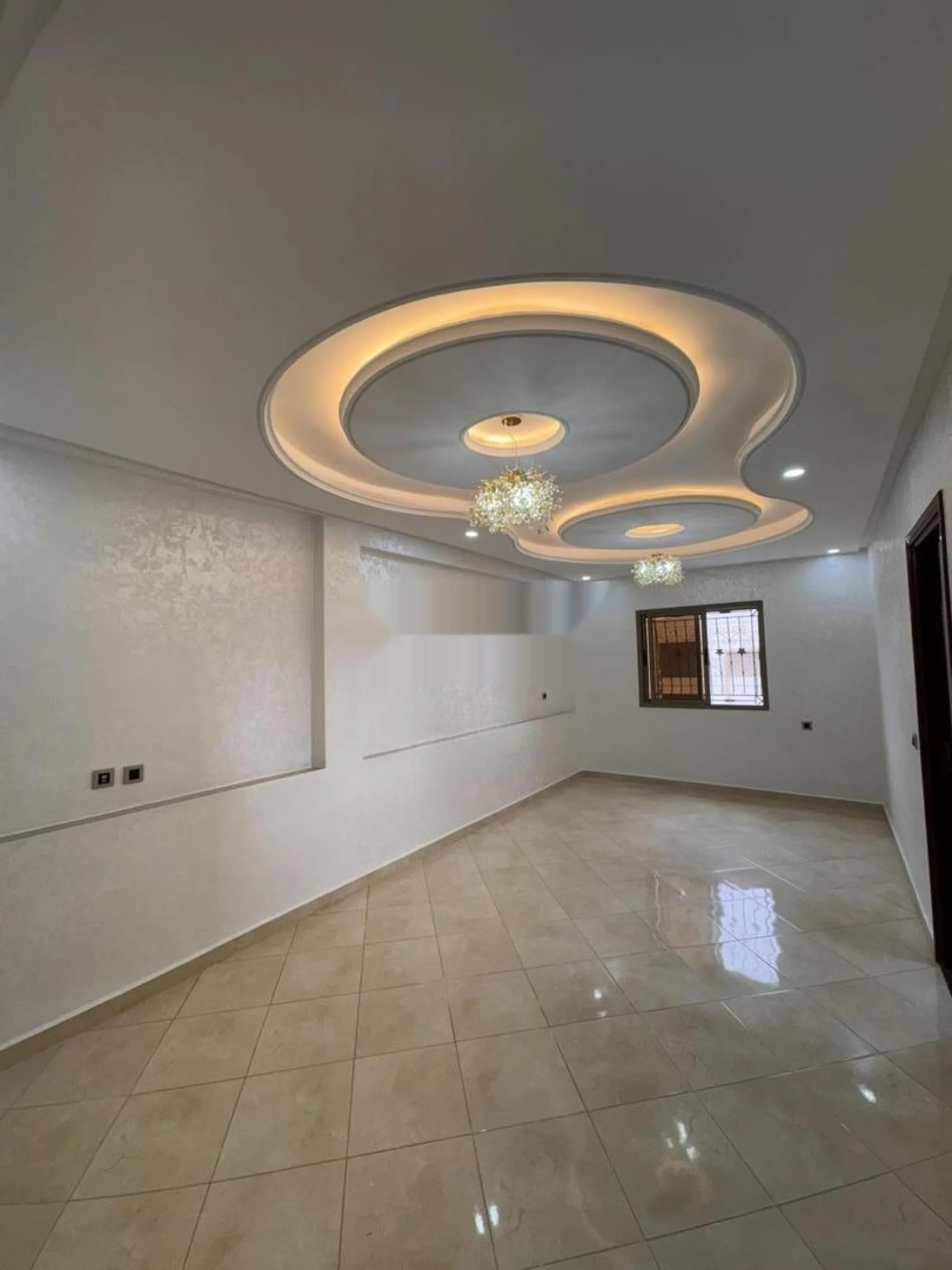 Appartement Chouka sans soutien, excellent emplacement