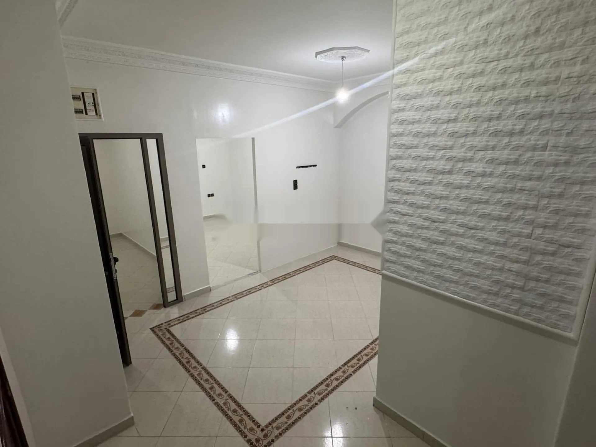 Appartement RDC 2 chambres proche CFC Missimi