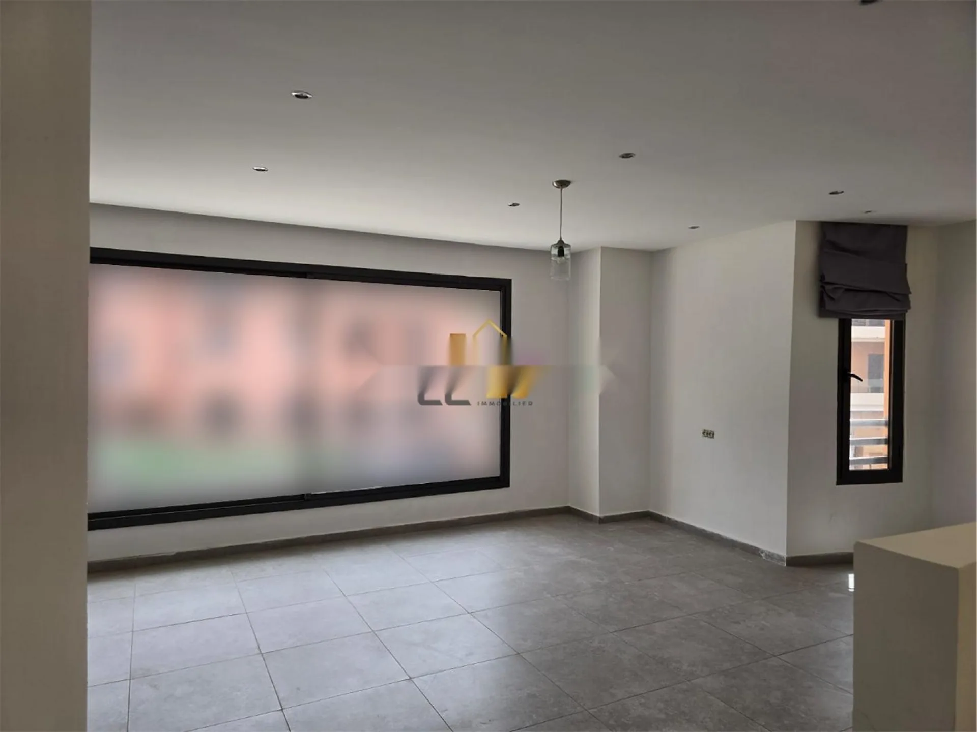Plateau Bureau 73 M² À Louer Au Centre De Guéliz