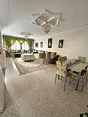 AGA-AG-1153 - Appartement à vendre à Hay Al Wafaa