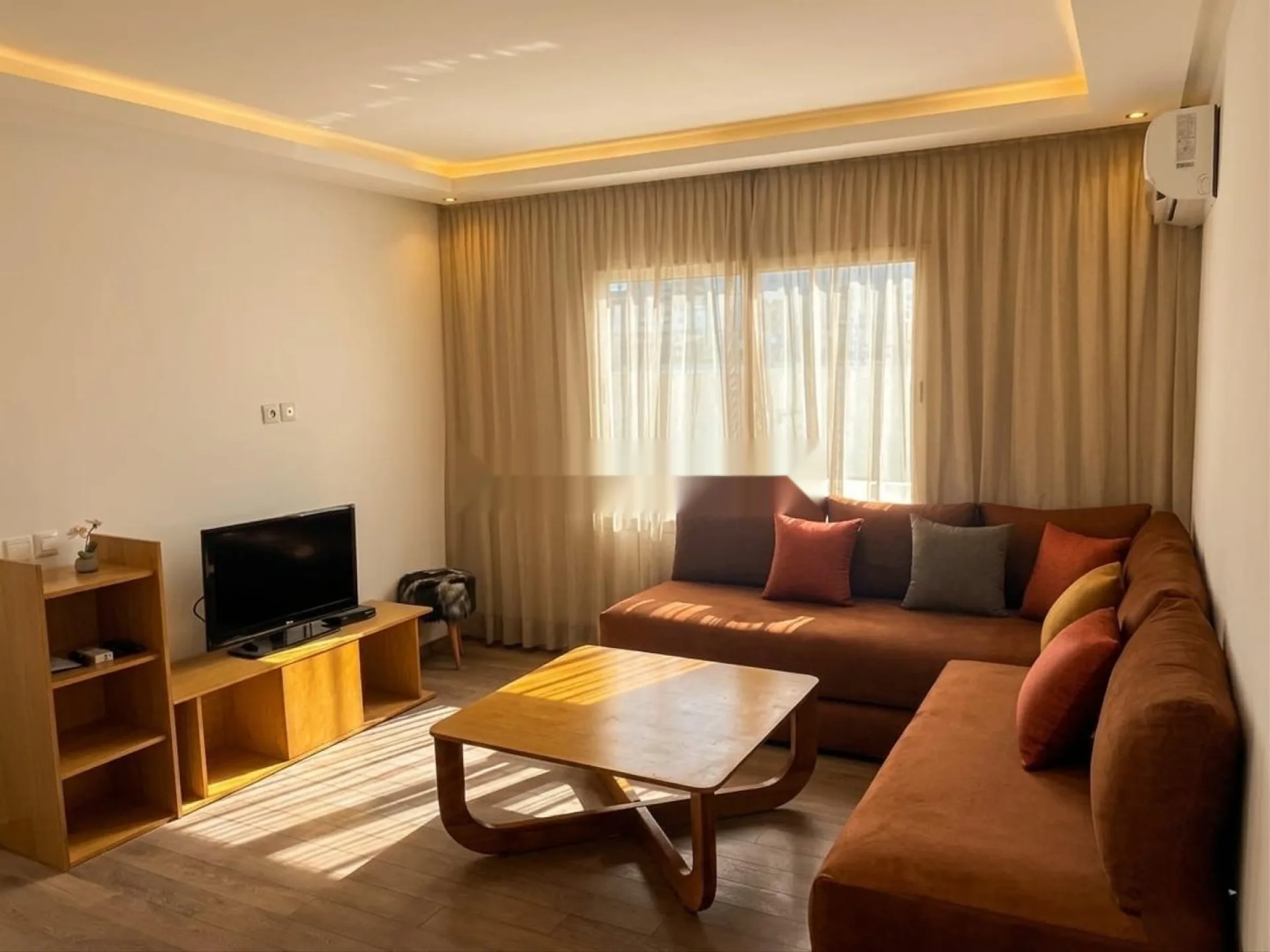 Super Studio à 2 pas du Macdo Maarif