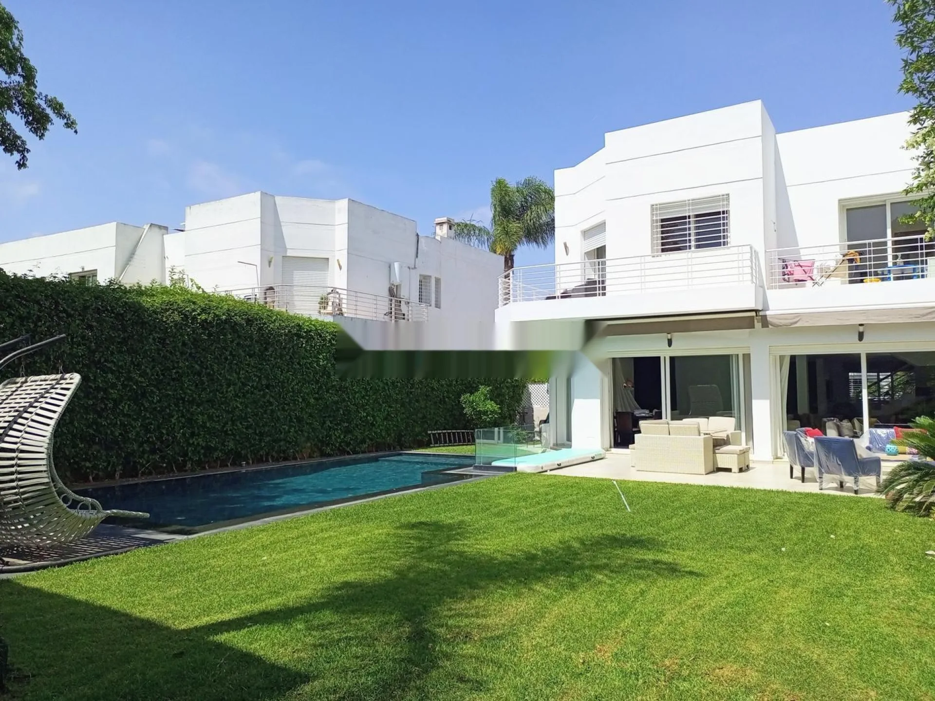 Location Villa 6 pièces de 380 m2
