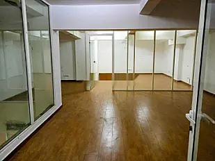 Vente Local 5 pièces de 249 m²