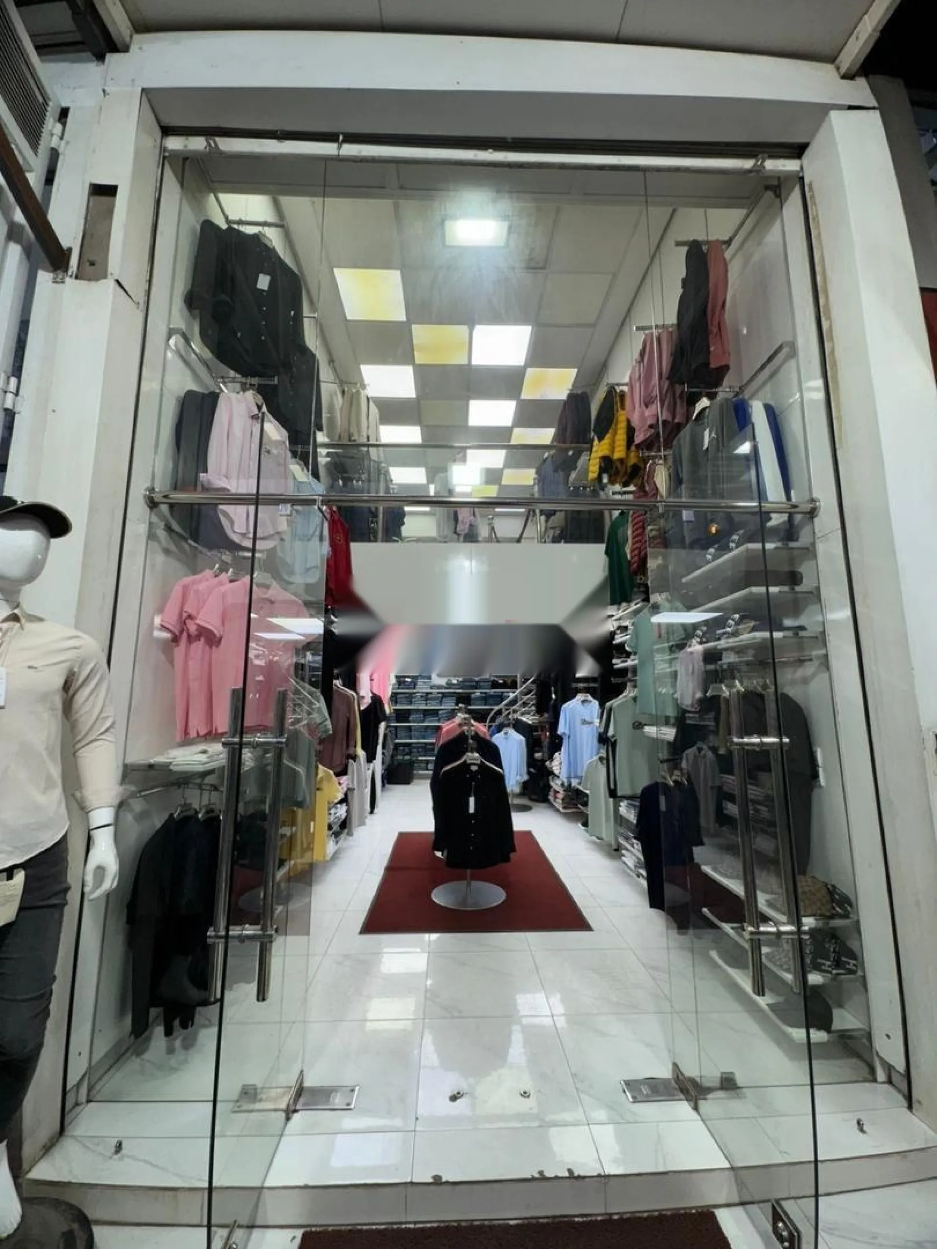 بيع محل بمساحة 39 مترًا مربعًا