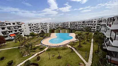 Appartement de luxe à louer avec piscine