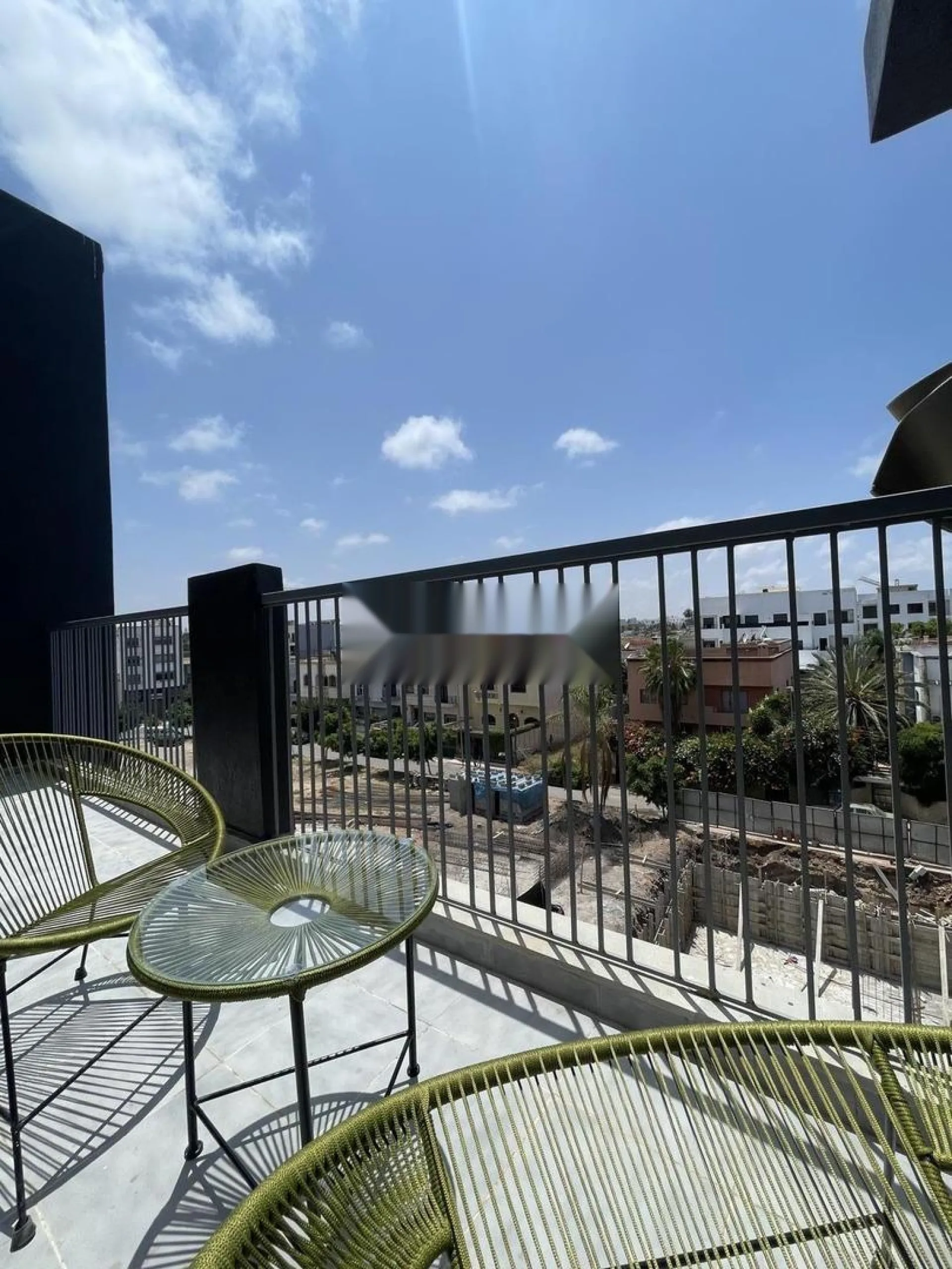 Bel appartement neuf meublé