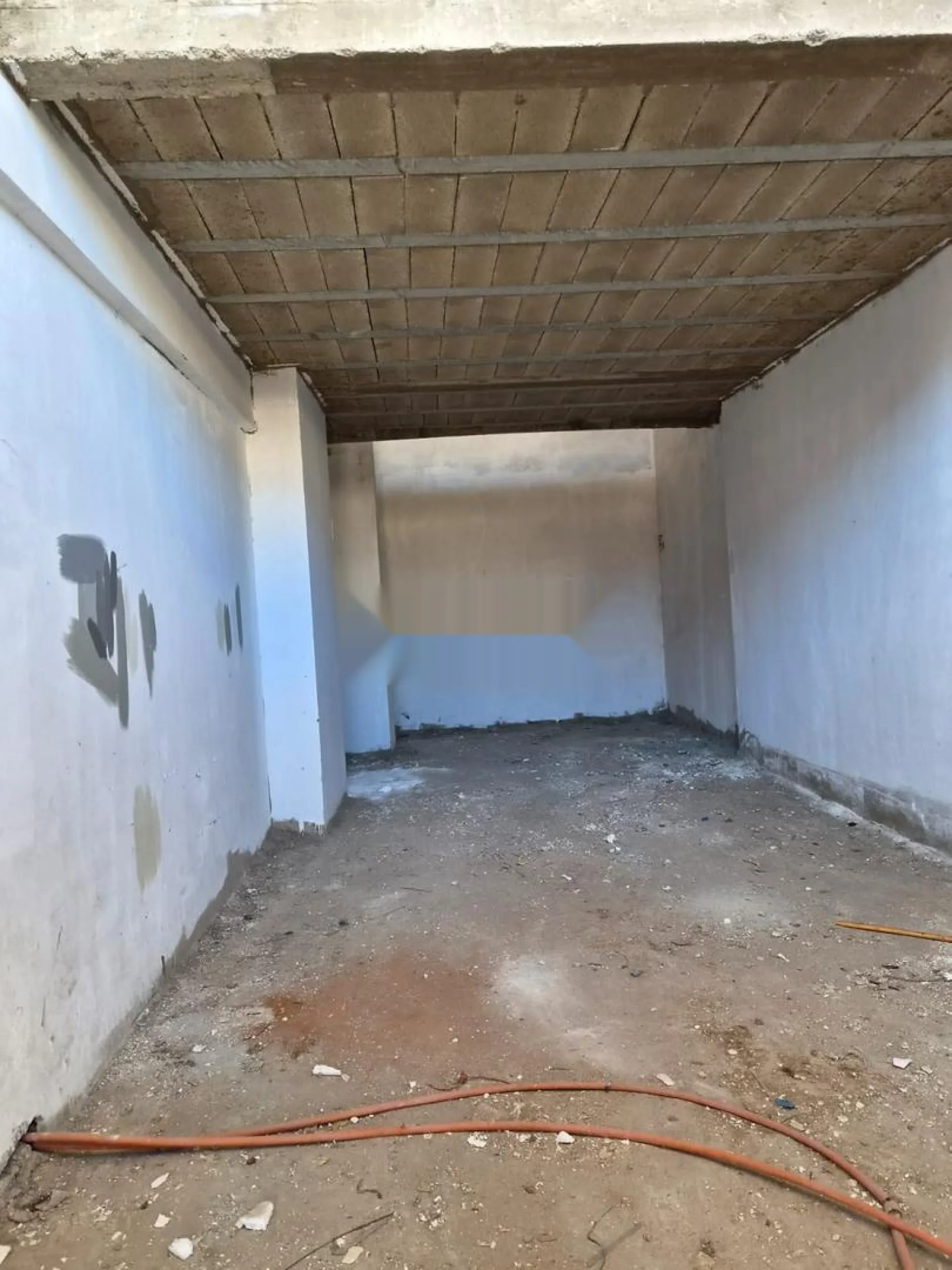 متجر للإيجار في عين السبع