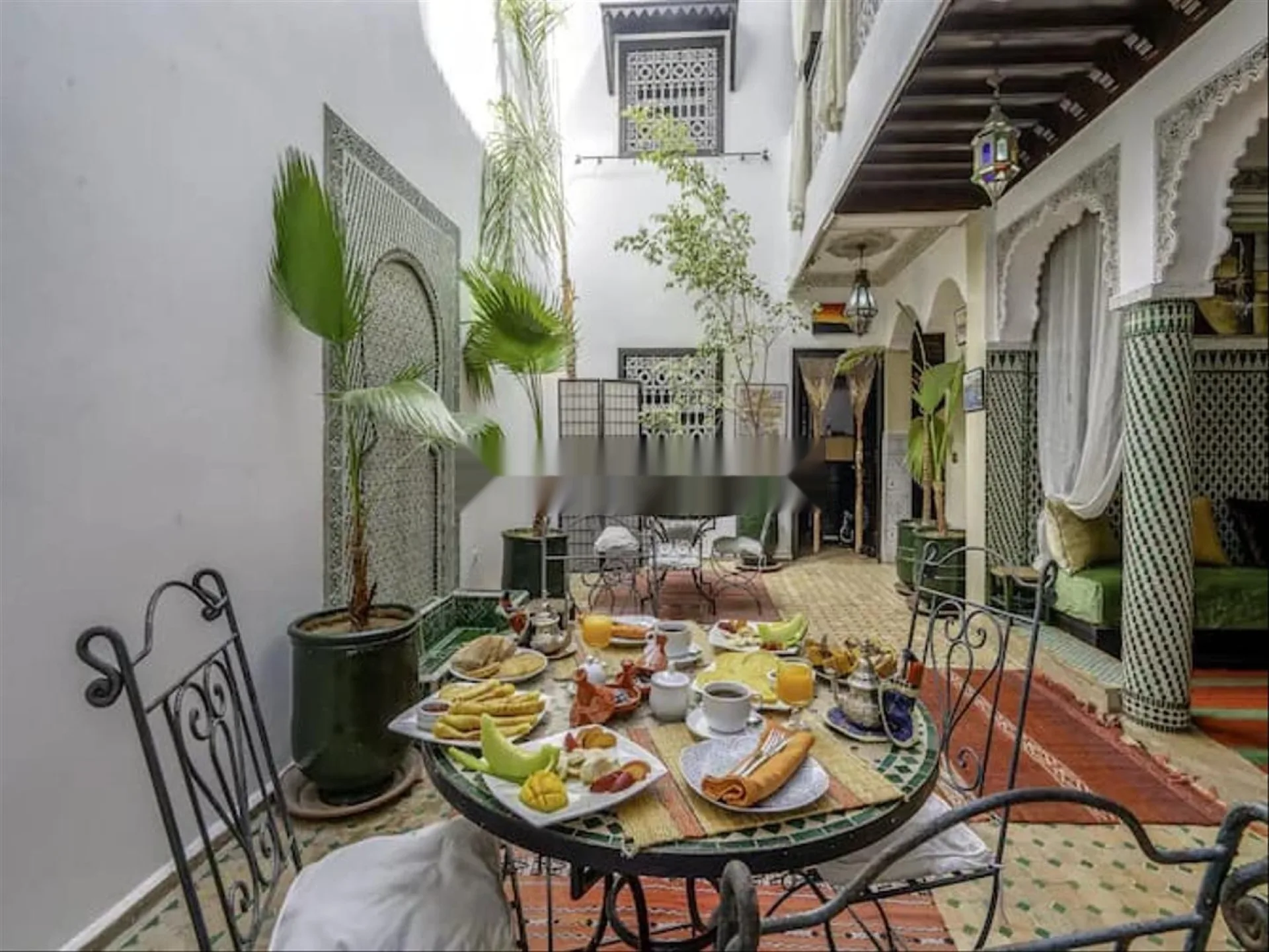 RIAD À VENDRE DAR EL BACHA business déjà prêt