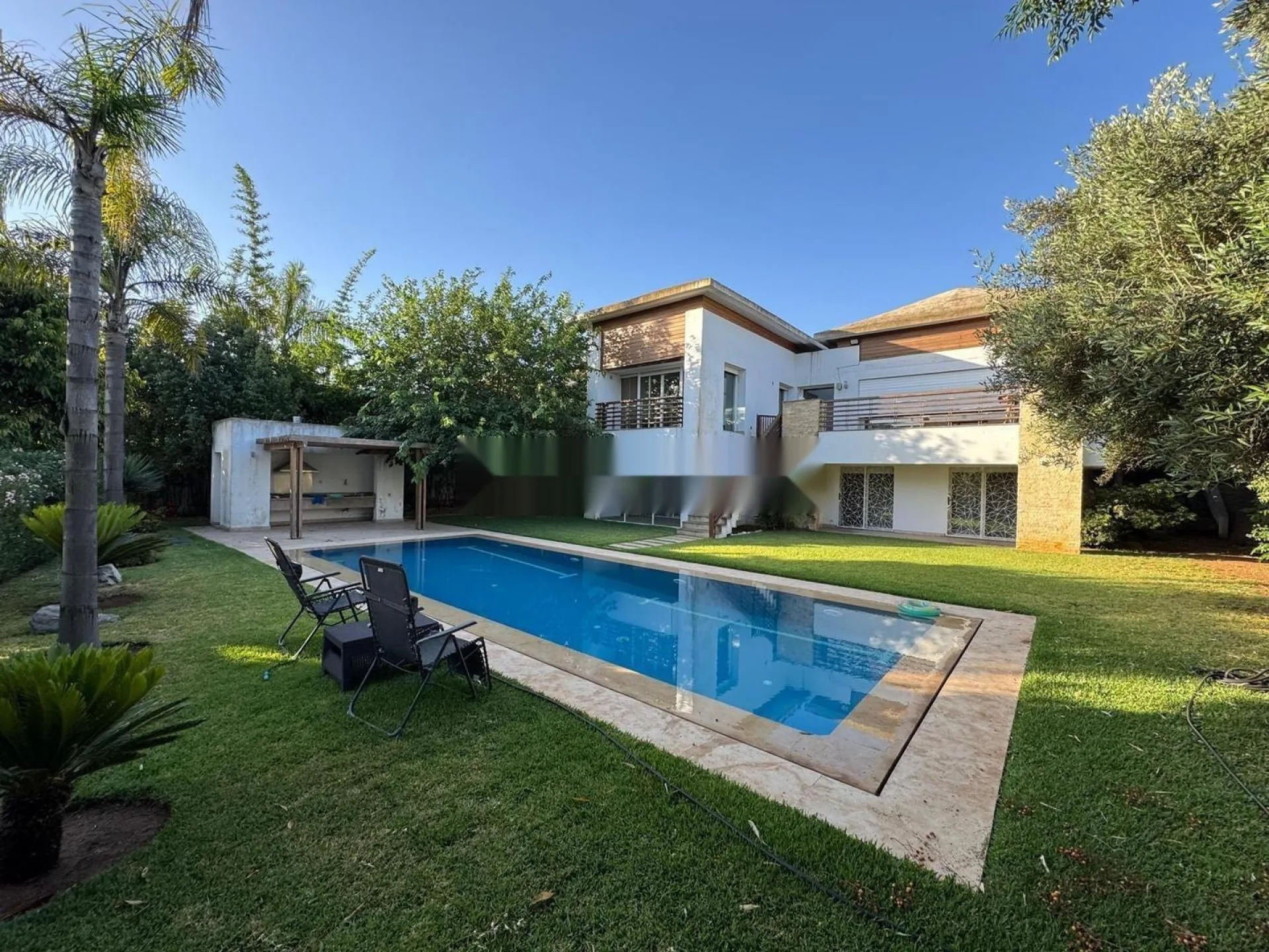 À louer - Superbe villa meublée à CGI Ville Verte