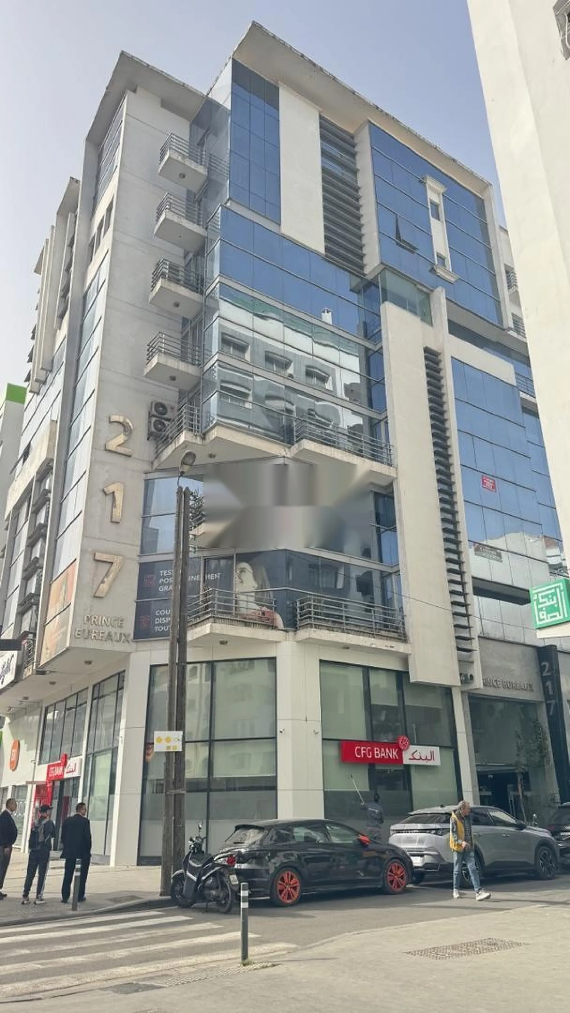 Bureau 96m² parking proche Twin Center