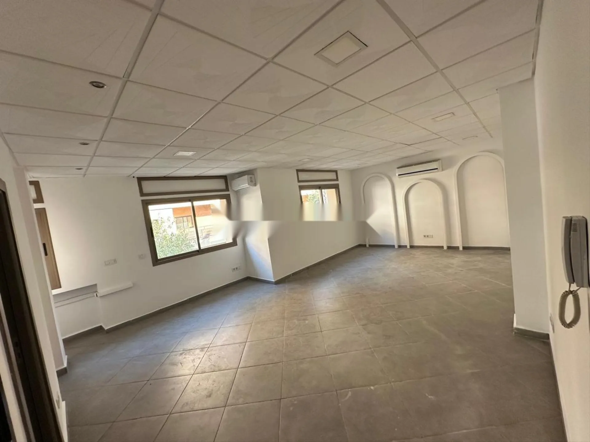 Bureau à Louer au Cœur de Guéliz - Vue Boulevard