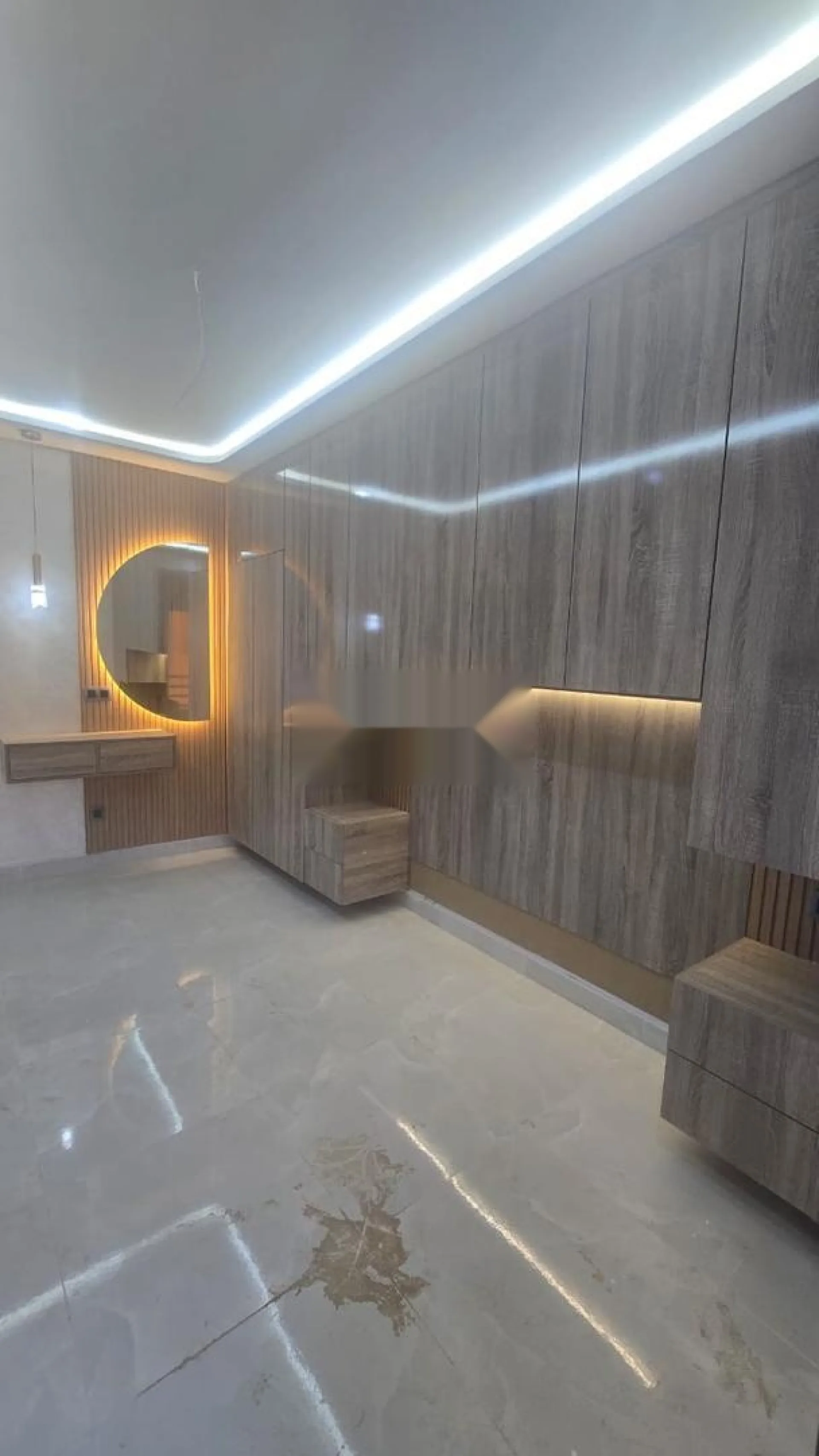 Appartement de standing moyen tel 0714431896
