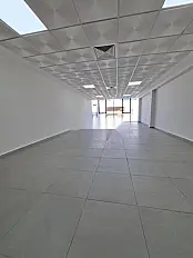 Bureau 1er étage 80 m2 Californie à côté Bd Qods