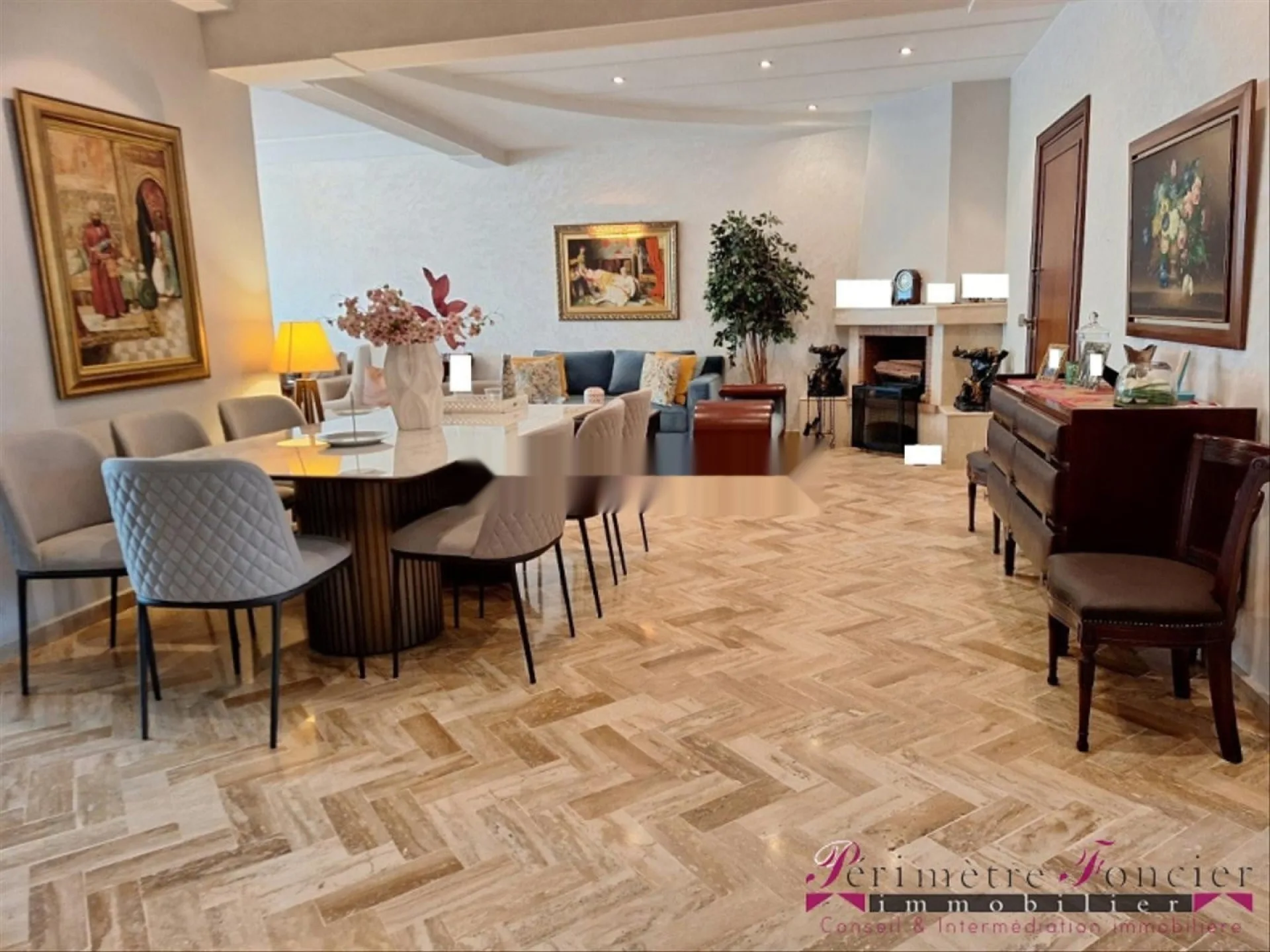 Q. DES HÔPITAUX BEL APPARTEMENT À VENDRE 130 m²