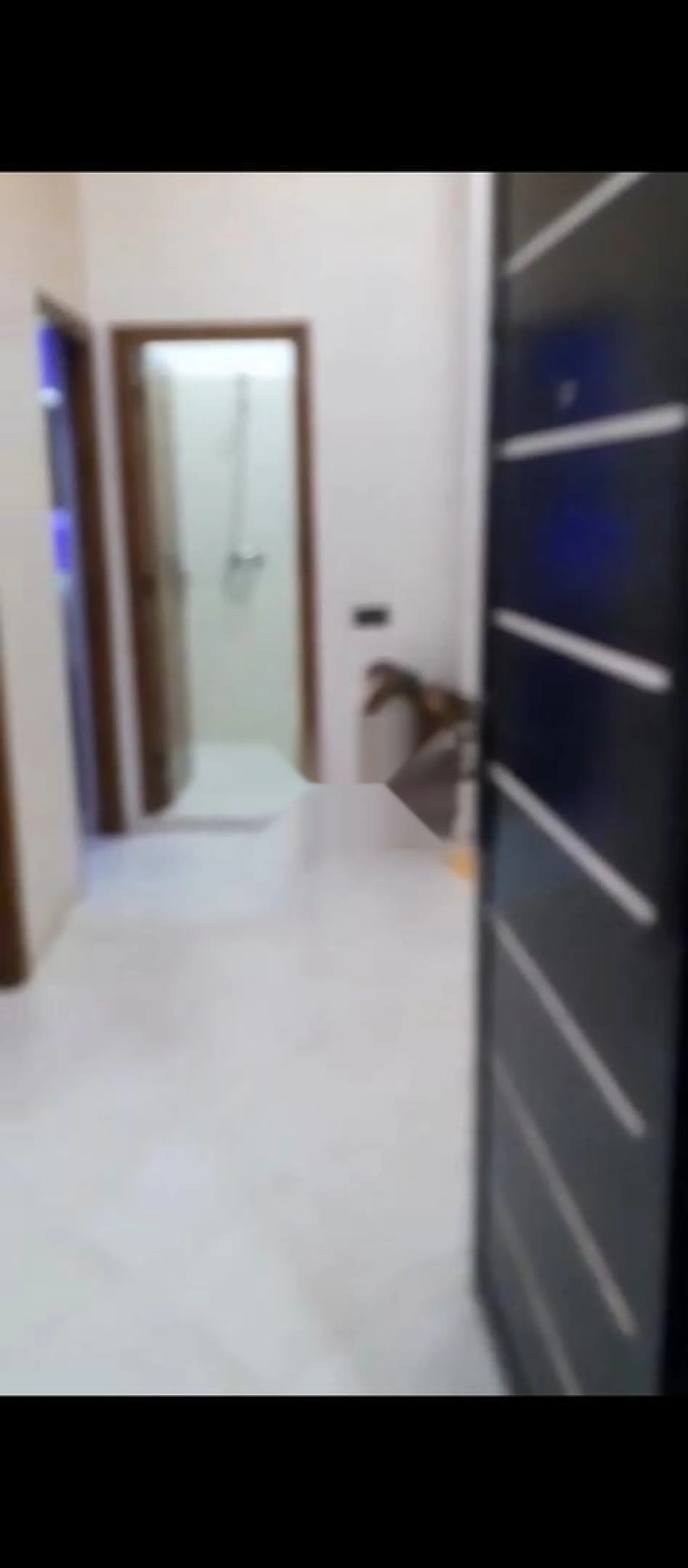متجر مفروش للبيع في حي الوفاق، شارع العيون