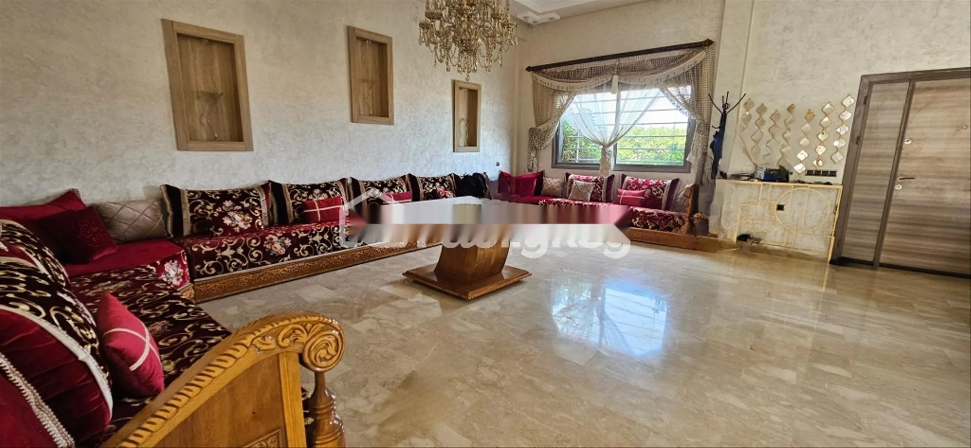 Villa de 349 m² à Dar Bouazza