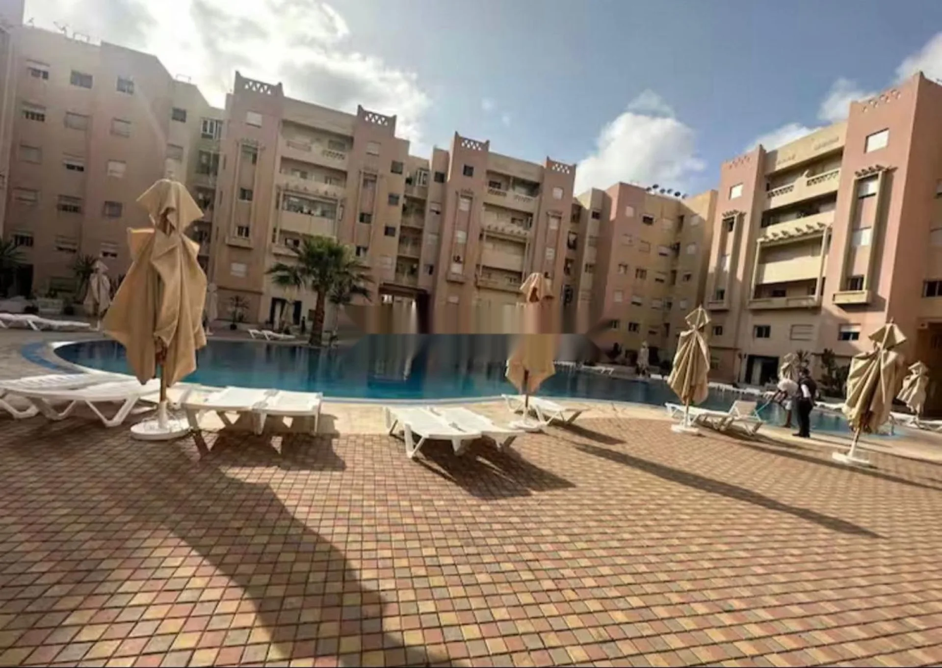 Location journalière avec piscine